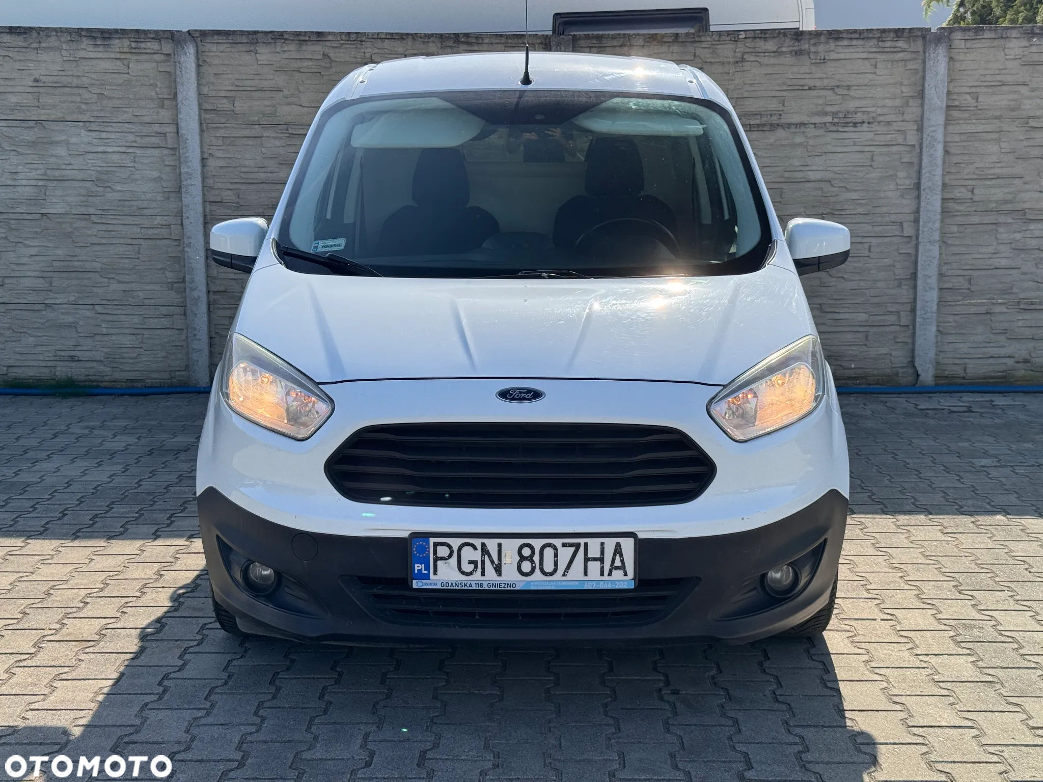 Ford Transit Courier - 7