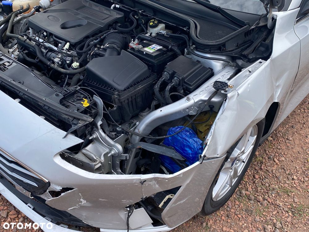 Ford Focus 1.5 EcoBoost Trend Edition Business - 8