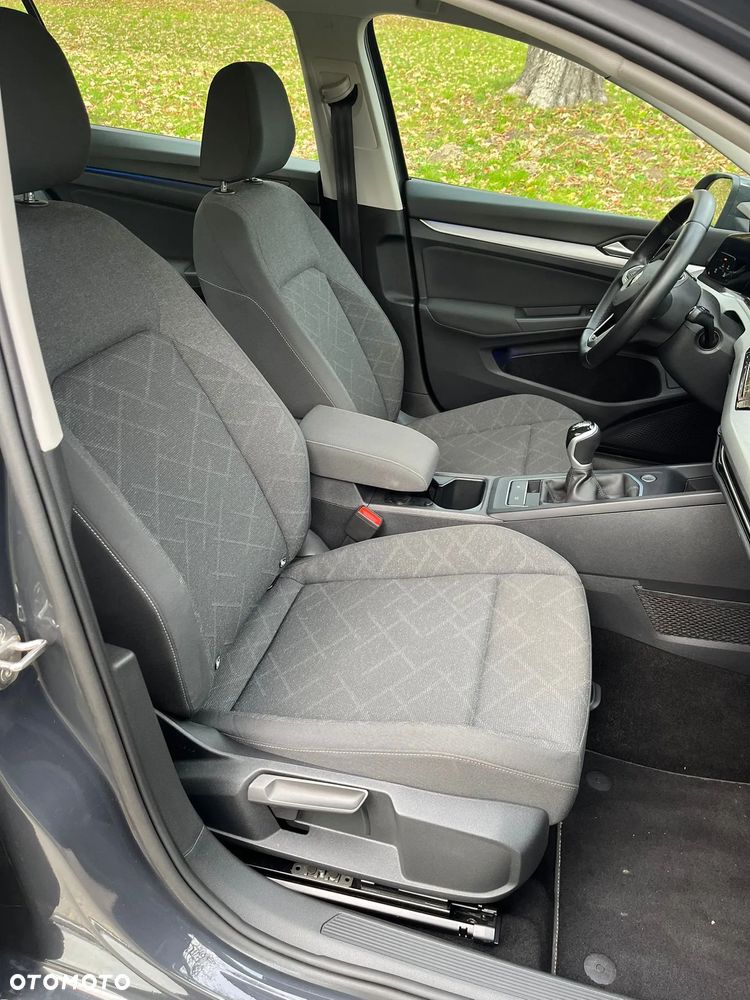 Volkswagen Golf Variant 2.0 TDI SCR Life - 25