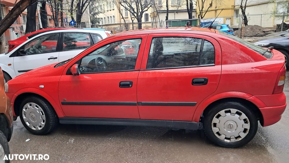 Opel Astra - 2