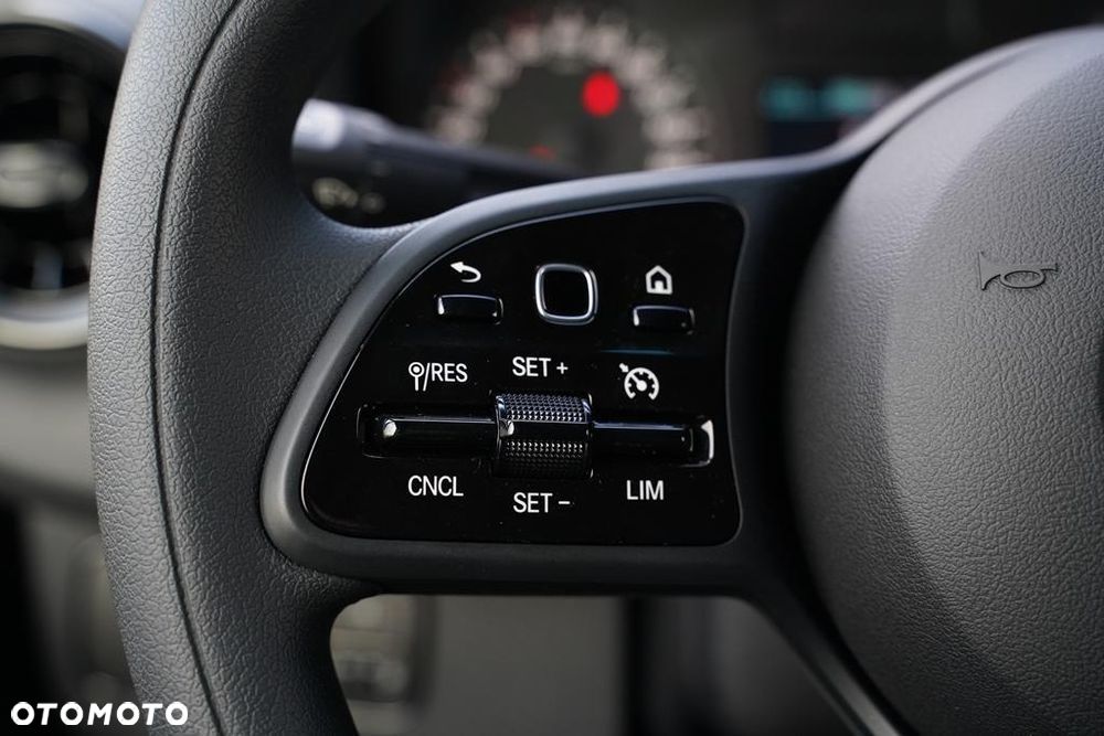 Mercedes-Benz Sprinter 317 CDI Extra Long BASE 15,5m3 - 13