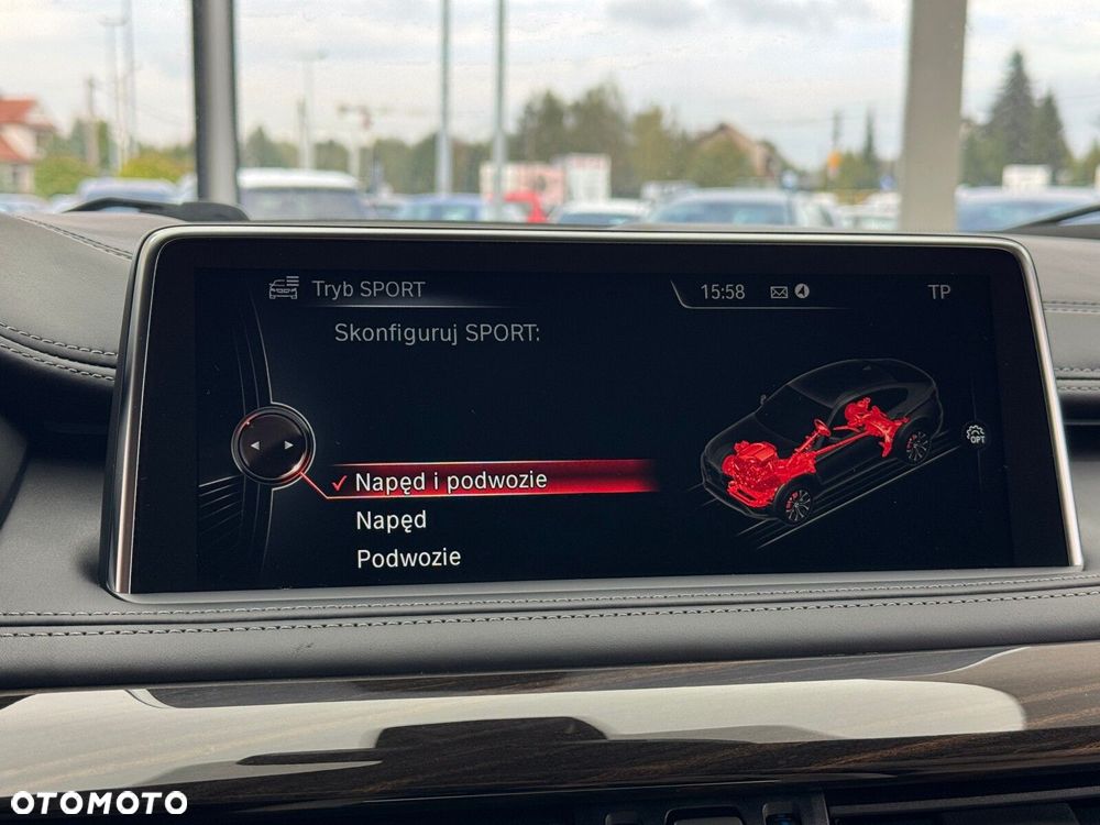 BMW X6 xDrive35i - 34