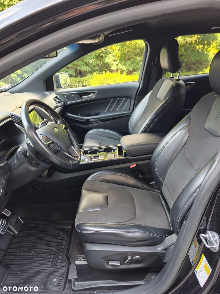 Ford Edge - 9