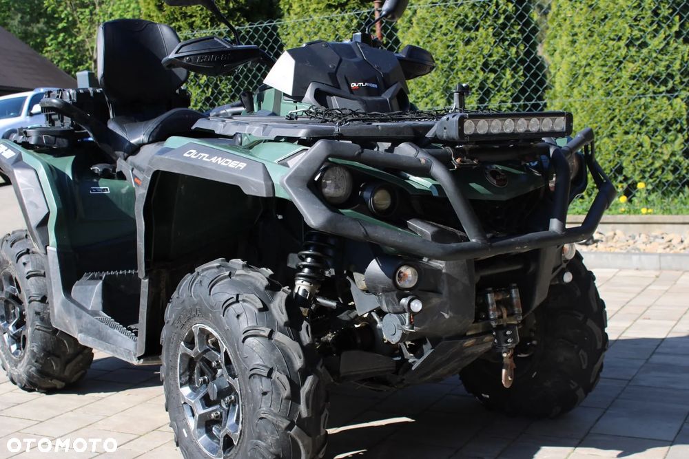 Can-Am Outlander Max - 4