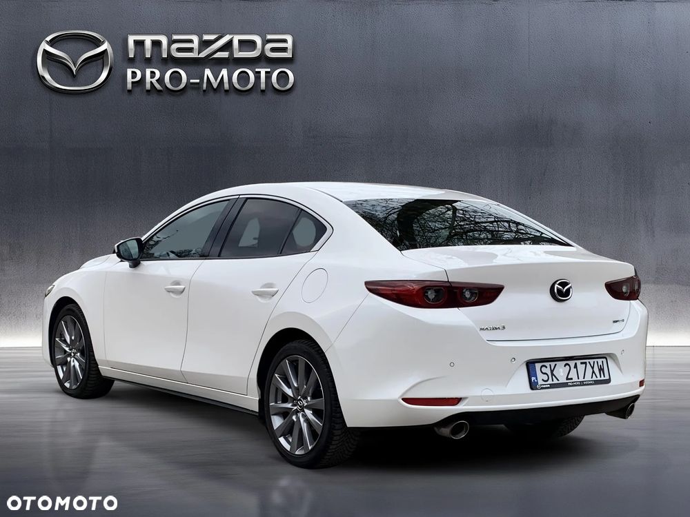 Mazda 3 2.0 mHEV Hikari - 3