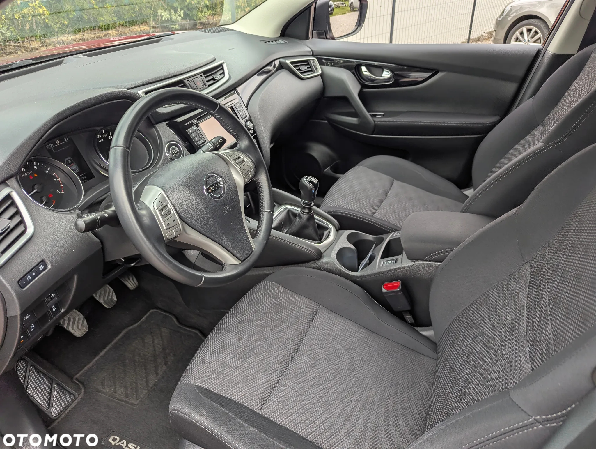 Nissan Qashqai 1.2 DIG-T N-Connecta - 9