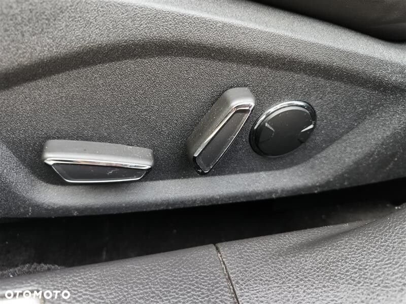 Ford Mondeo Vignale 2.0 TDCi PowerShift - 15