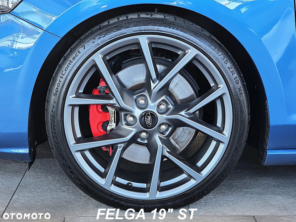 Ford Focus - 35