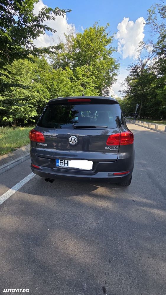 Volkswagen Tiguan 2.0 TDI 4Motion DSG Sport & Style - 3