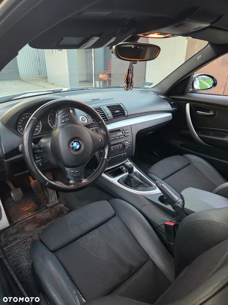 BMW Seria 1 - 10