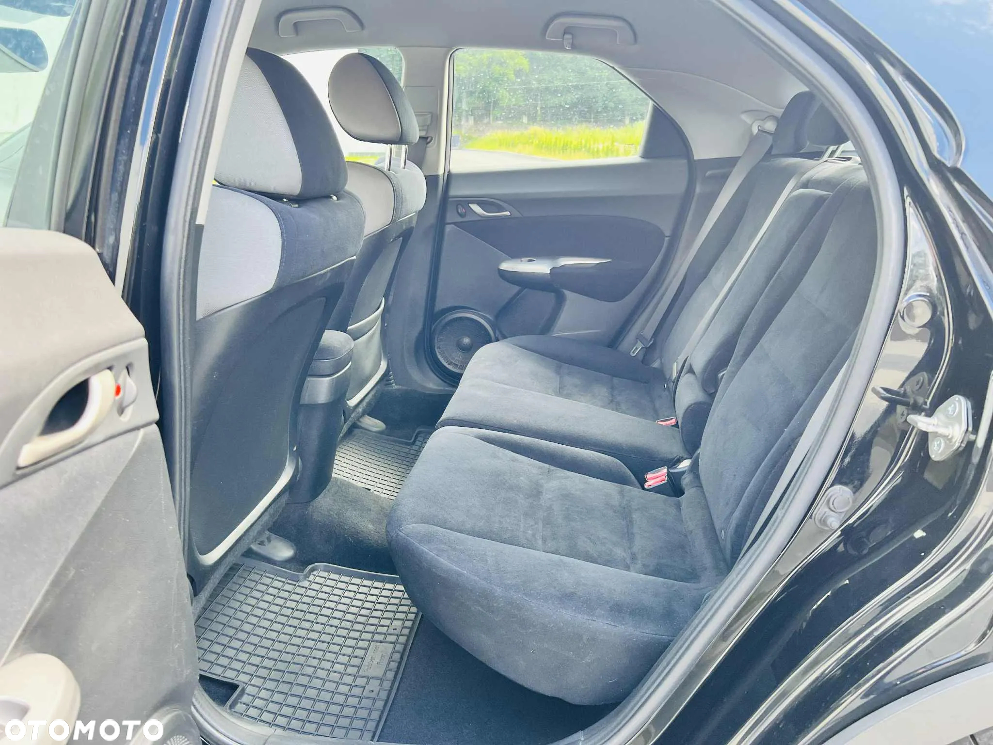 Honda Civic 1.4 Comfort - 26