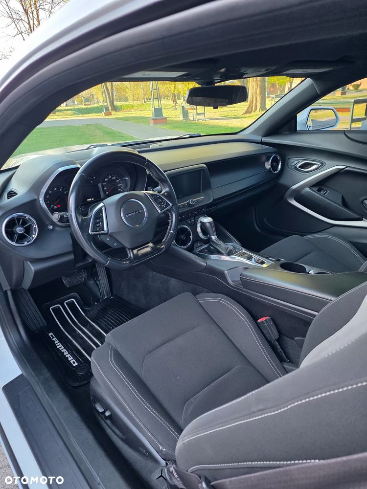 Chevrolet Camaro - 18