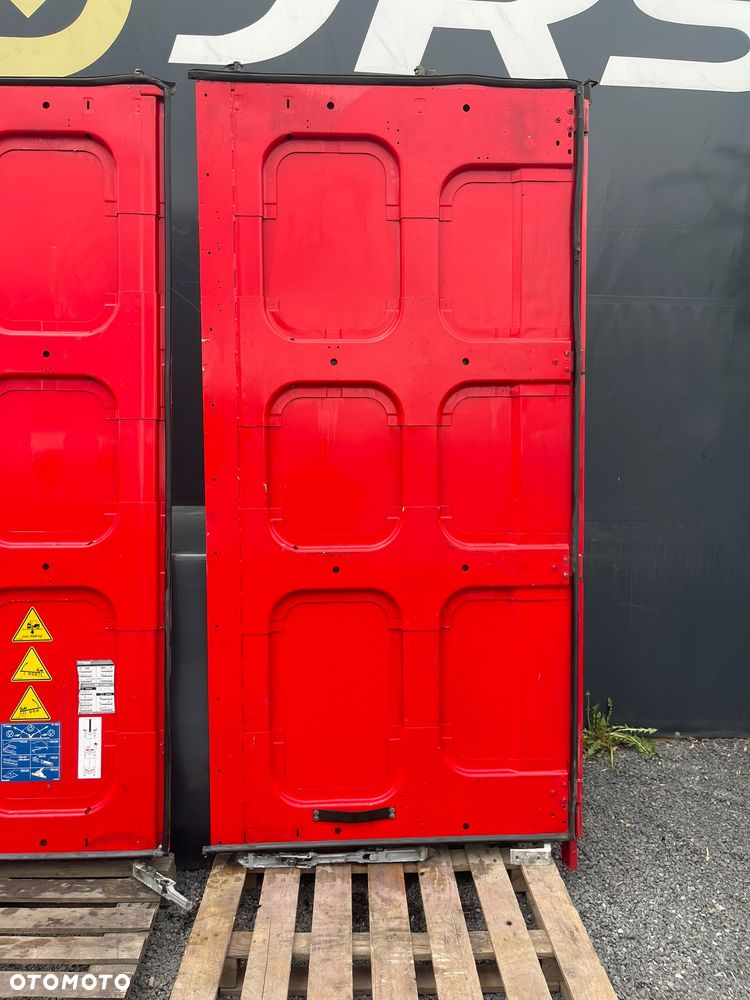 Komplet Drzwi z słupkami KRONE - 8