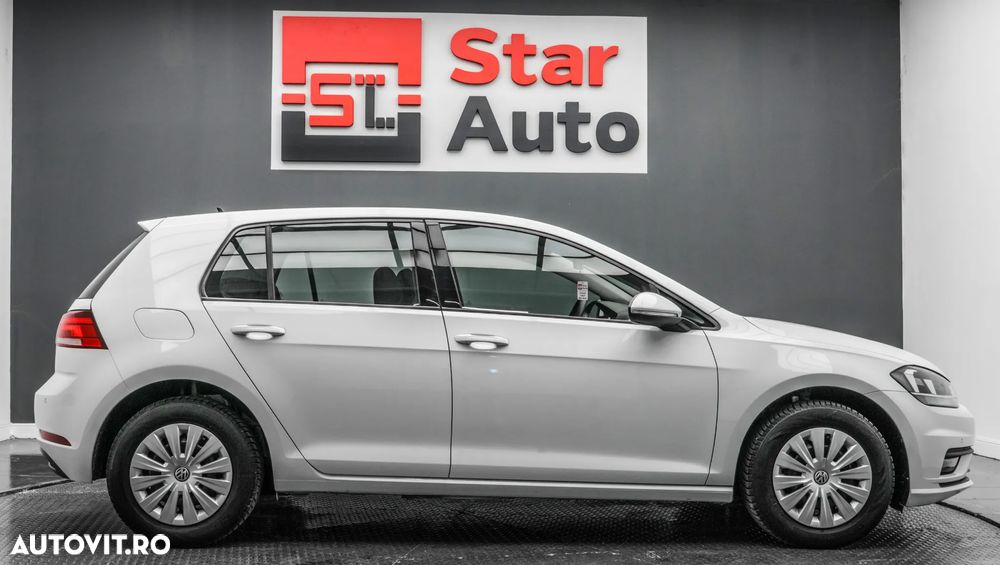 Volkswagen Golf 1.6 TDI Trendline - 9
