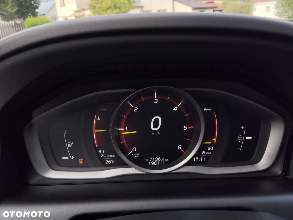 Volvo XC 60 D3 Summum - 34