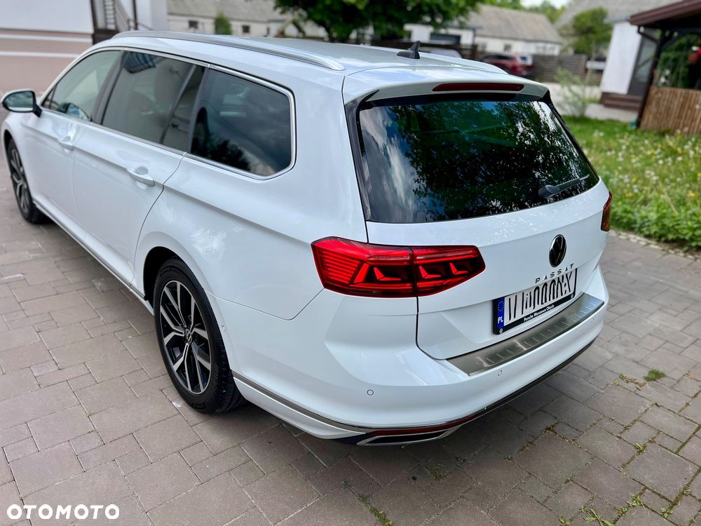 Volkswagen Passat 2.0 TDI EVO Elegance DSG - 8
