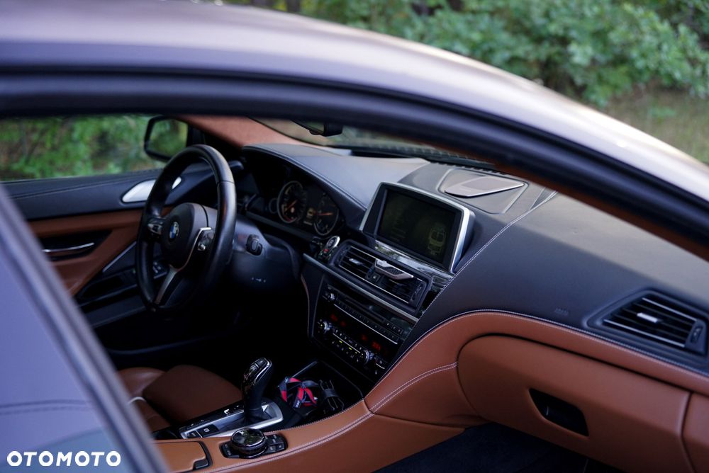 BMW Seria 6 650i - 22