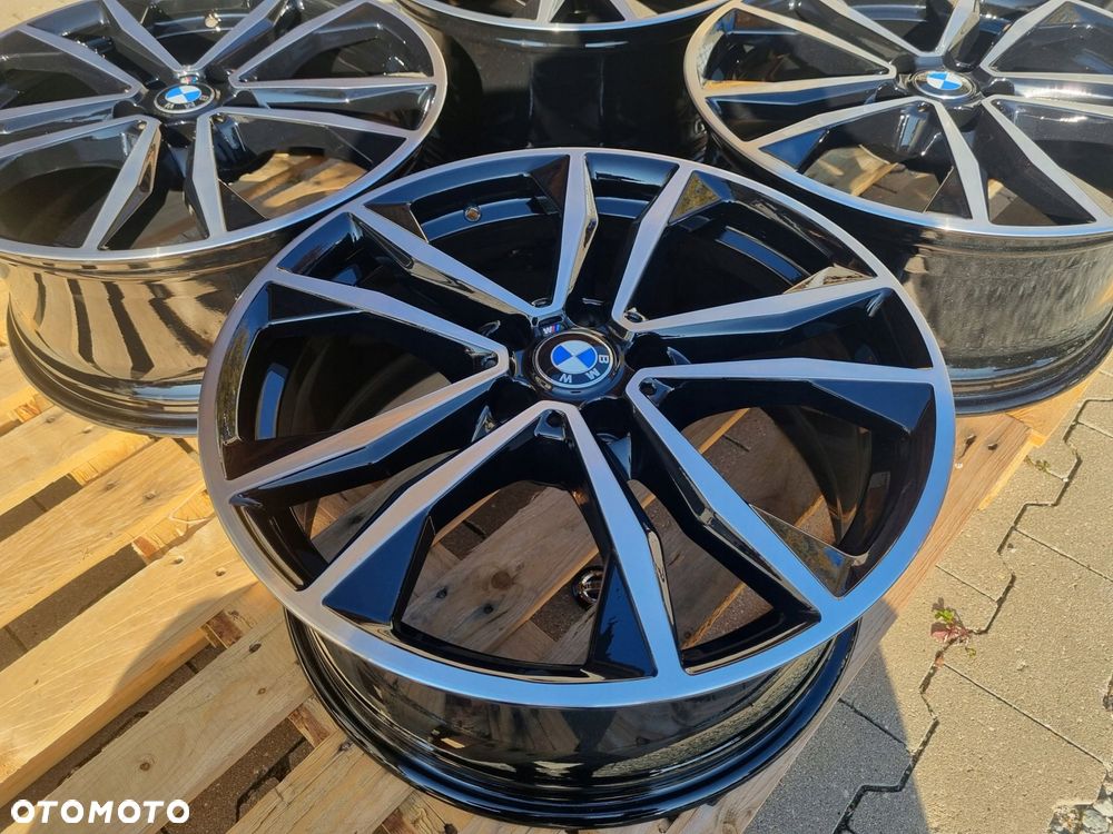 felgi bmw x1 f48 x2 f39 m-performance 8x19 et47 5x112 8008616 styling 715m - 7