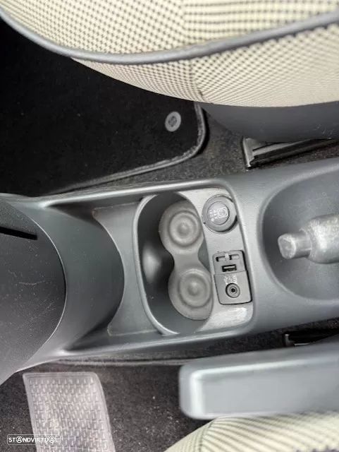 Fiat 500 1.3 16V MJ Pop Star S&S - 23