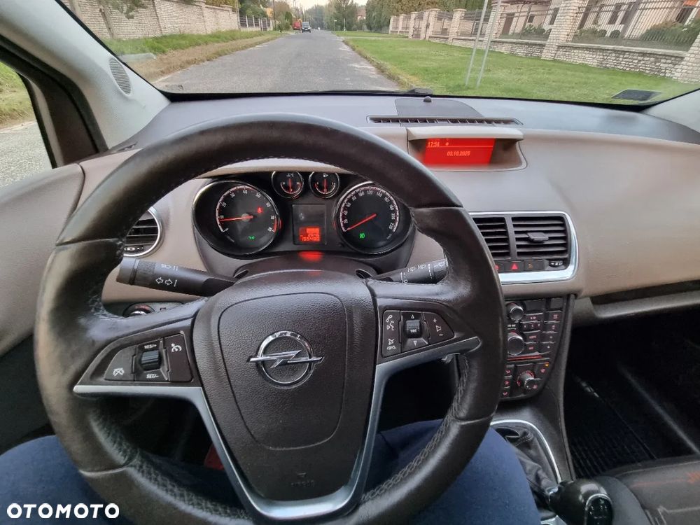 Opel Meriva 1.4 T Edition 150 S&S - 32