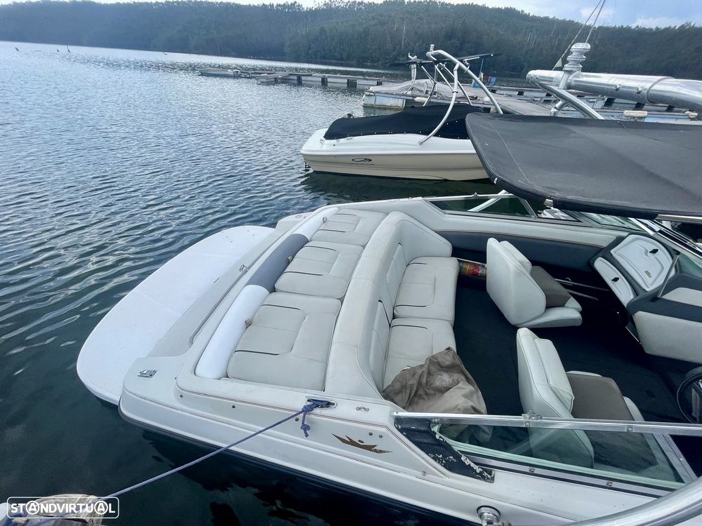 Crownline 182 BR - 10
