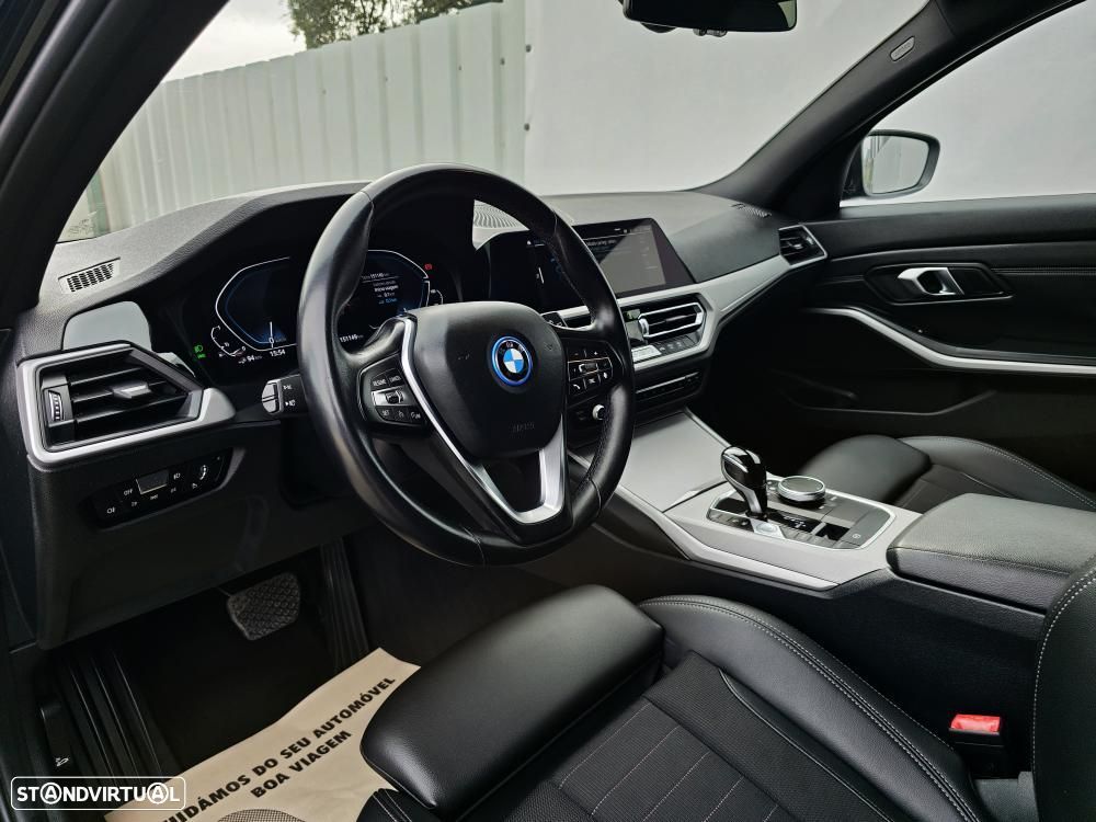 BMW 320 e Pack Essence Auto - 10