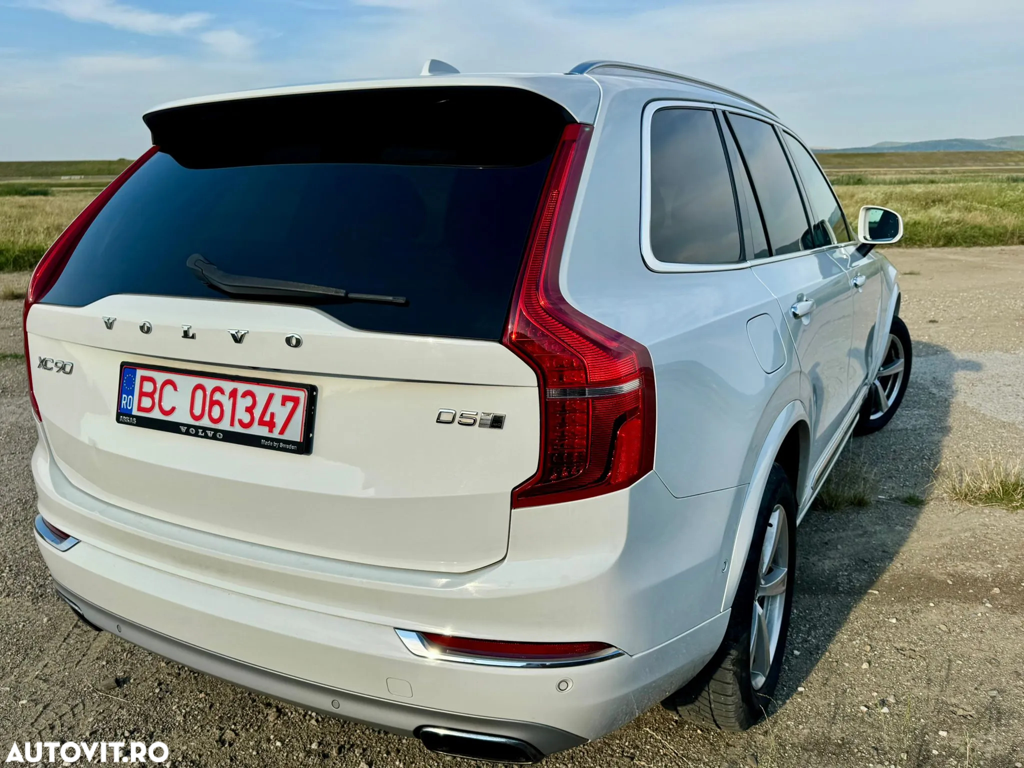 Volvo XC 90 D5 AWD Geartronic Inscription - 4
