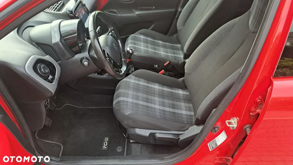 Peugeot 108 VTI 72 Top Style - 10