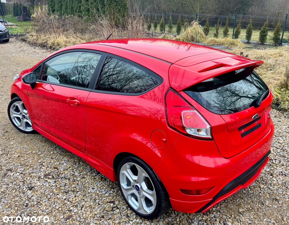 Ford Fiesta 1.6 EcoBoost mit Leder-Sport-Paket ST - 6