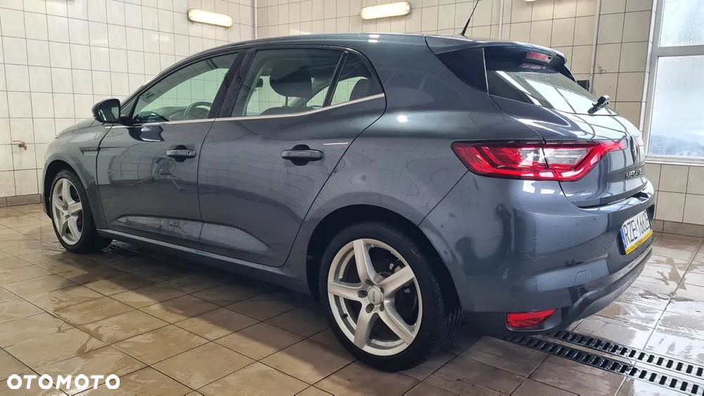 Renault Megane 1.2 Energy TCe Life - 4