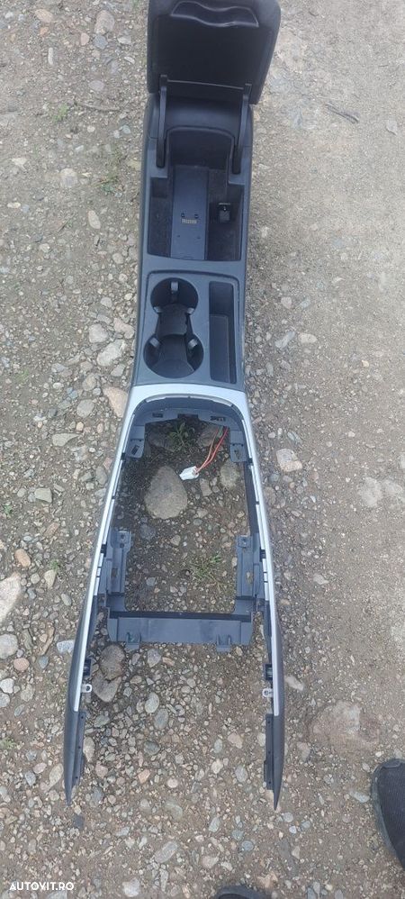 Cotiera Audi A4 B8 cu material - 4