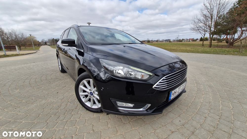 Ford Focus 1.0 EcoBoost Titanium - 1