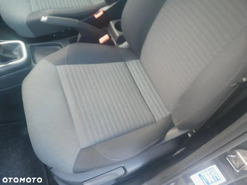 Volkswagen Polo - 11