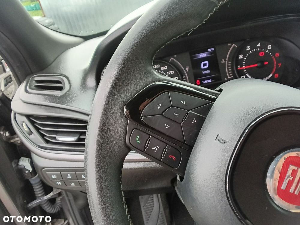 Fiat Tipo 1.4 T-Jet 16v S-Design - 22