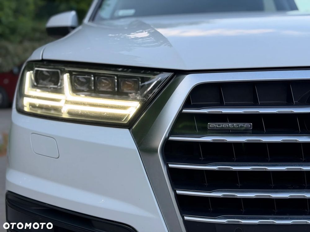 Audi Q7 3.0 TDI ultra Quattro Tiptronic - 3