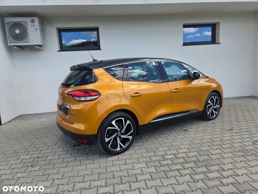 Renault Scenic - 18