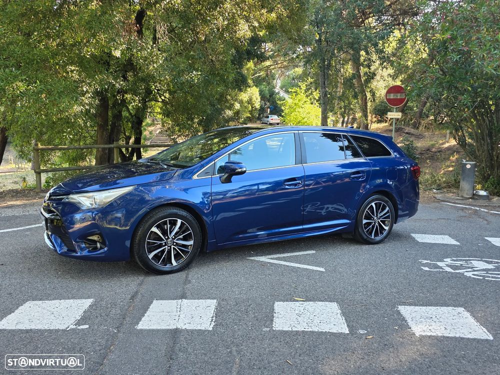 Toyota Avensis SW 2.0 D-4D Luxury+GPS