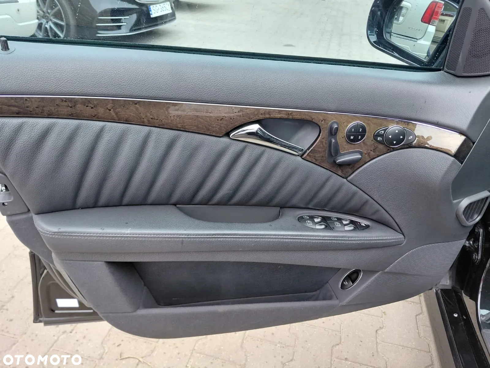 Mercedes-Benz Klasa E 350 7G-TRONIC Avantgarde - 11