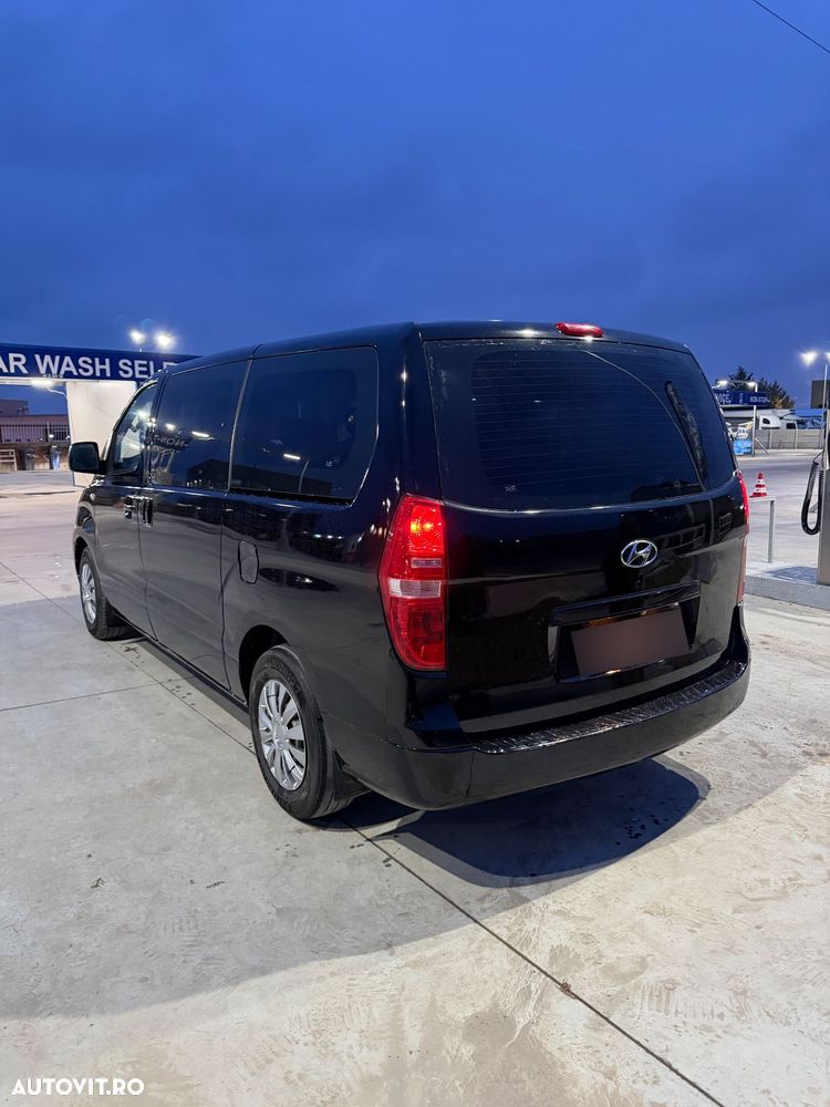 Hyundai H-1 Starex - 4