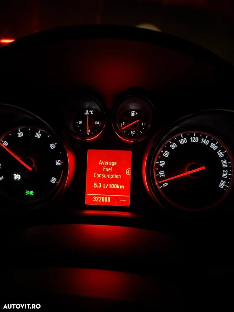 Opel Astra 1.3 CDTI ECOTEC Start/Stop Cosmo - 24