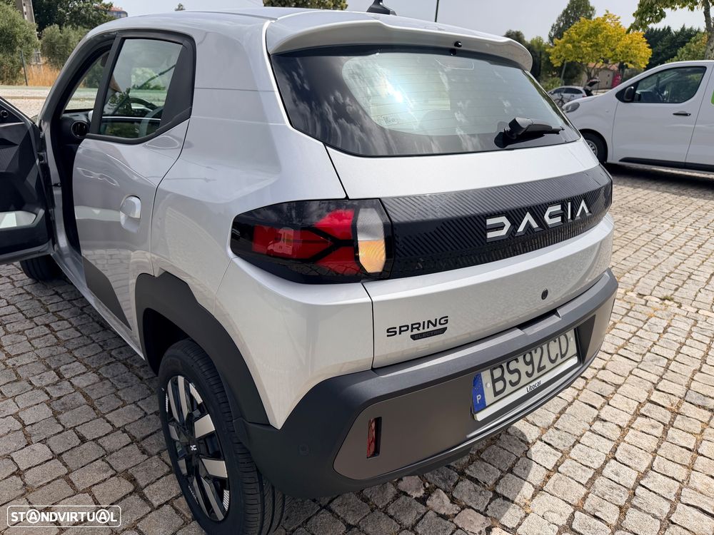 Dacia Spring Electric 65 Extreme - 10
