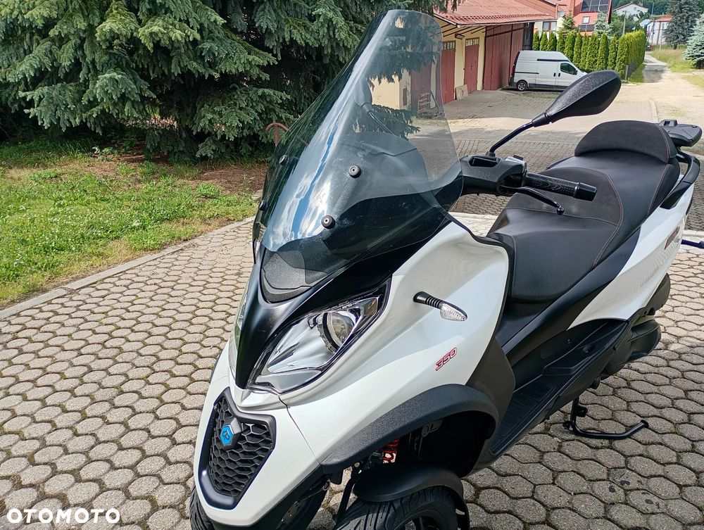 Piaggio MP-3 - 6
