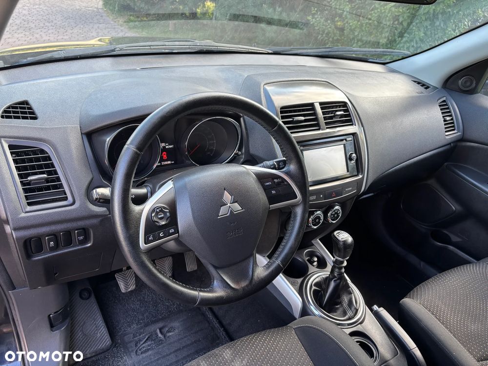 Mitsubishi ASX 1.8 DI-D 2WD Intense - 13