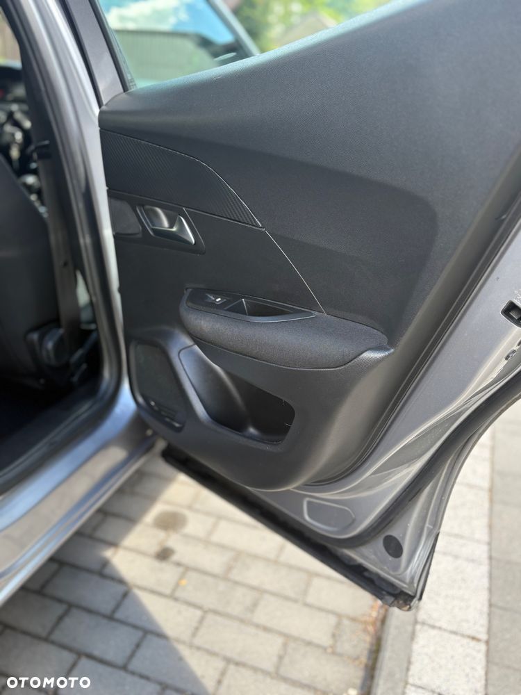 Peugeot 2008 BlueHDi 110 Active - 34