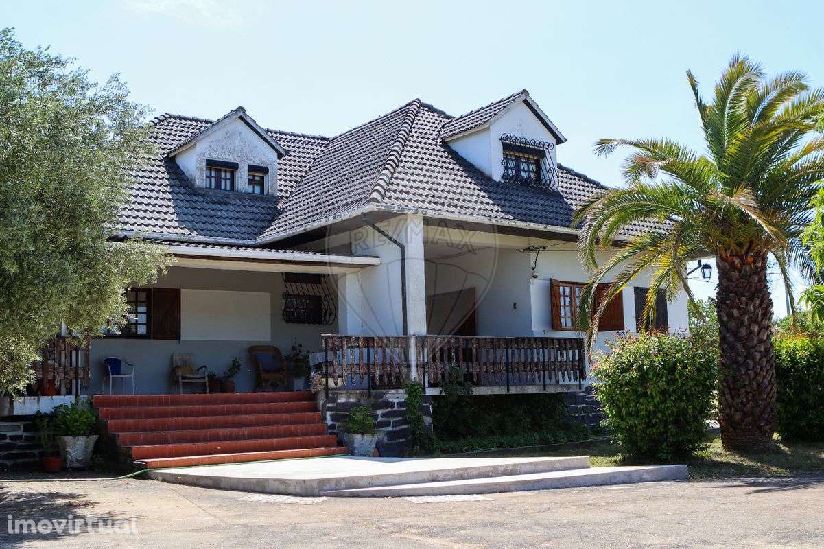 Moradia T5 para venda - Grande imagem: 3/30