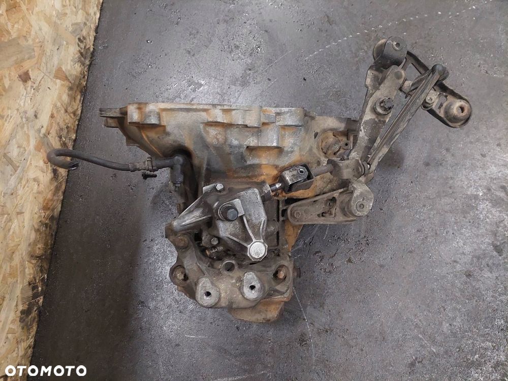 SKRZYNIA BIEGÓW OPEL MERIVA A 1.3 CDTI MANUAL 5 BIEGÓW F17W394 - 5