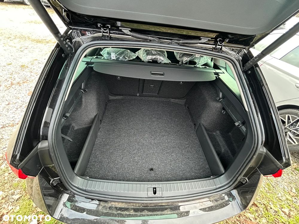 Skoda Octavia 1.5 TSI mHEV Drive Selection DSG - 9