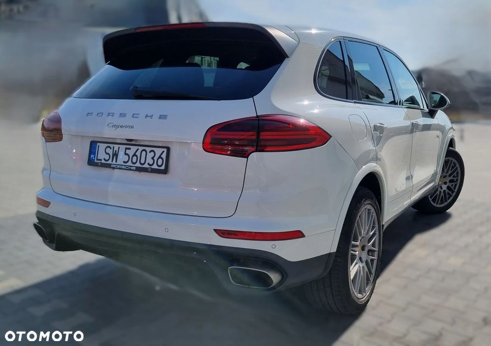 Porsche Cayenne Platinum Edition - 7