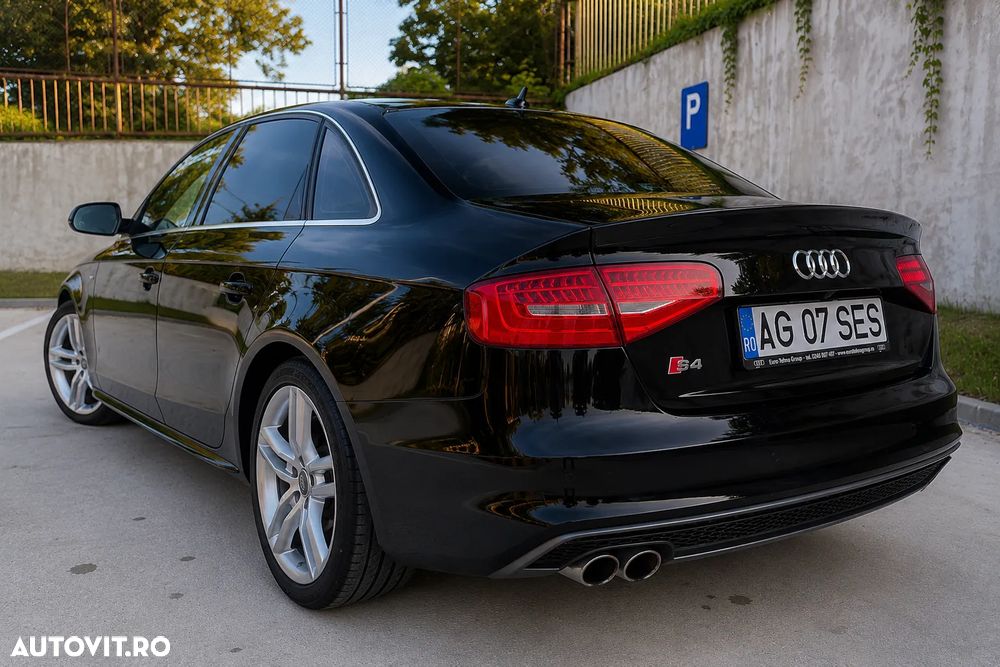 Audi A4 Limuzina 2.0 TDI - 2