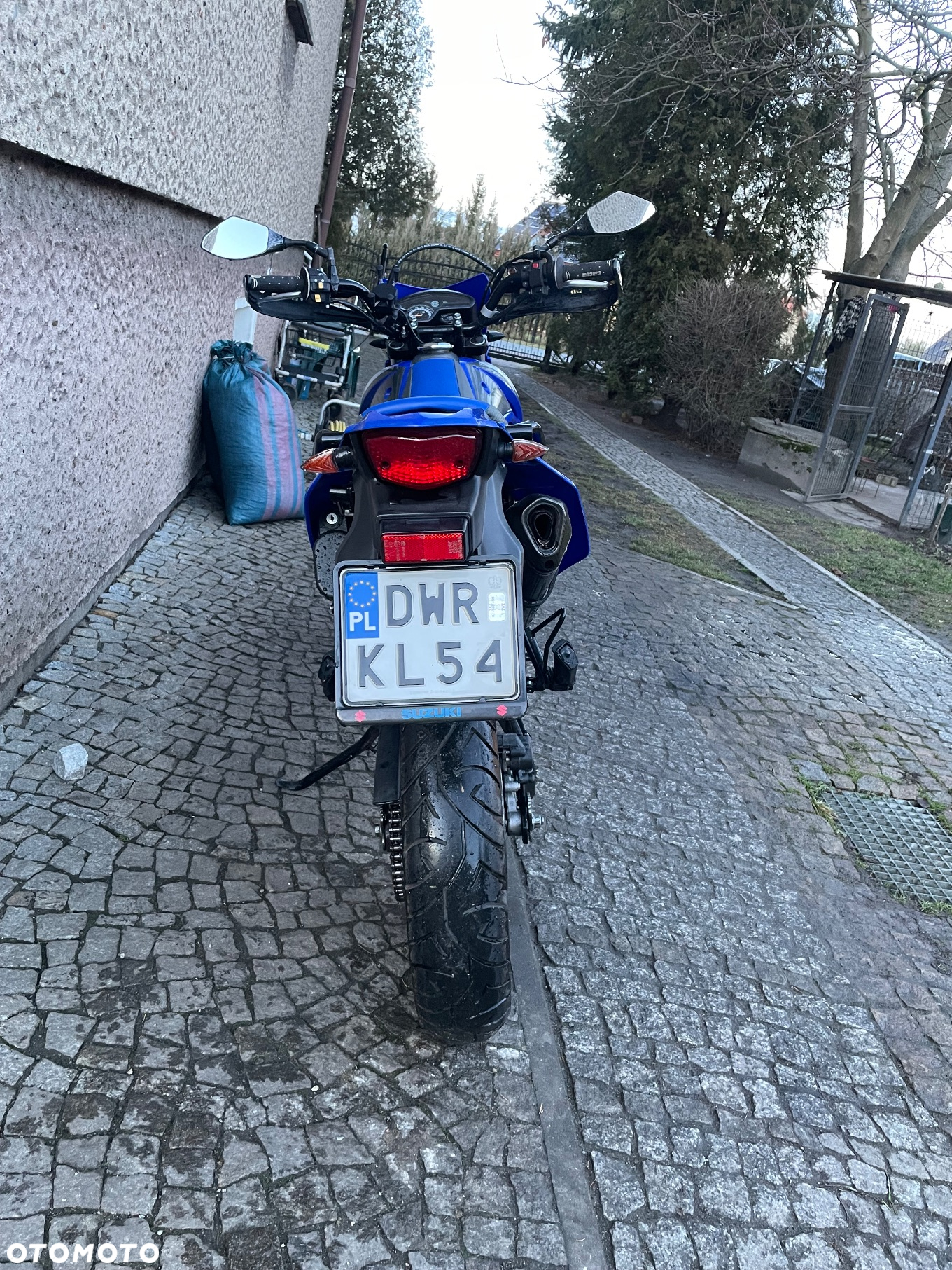 Suzuki DR